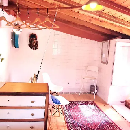 Holiday home Sandomil Riverbeach Tiny House *